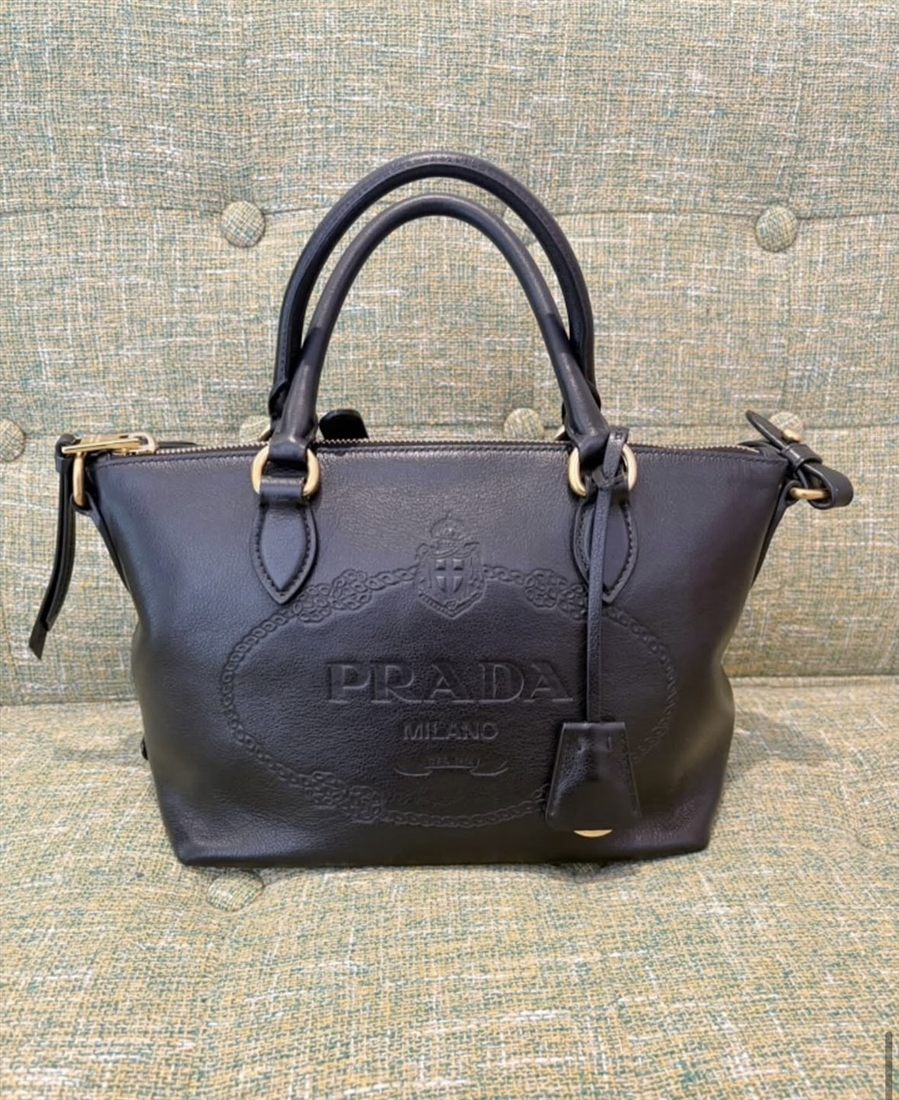 プラダ レザートート 買取実績