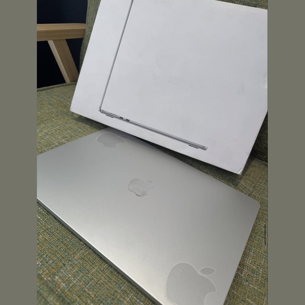 Apple MacBook 買取実績
